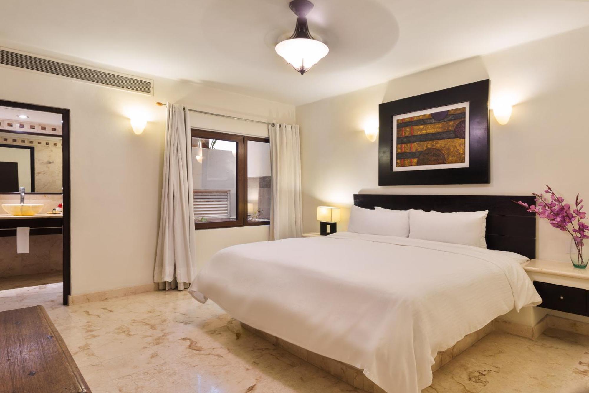 El Taj Oceanfront And Beachside Condo Hotel Playa del Carmen Exterior foto